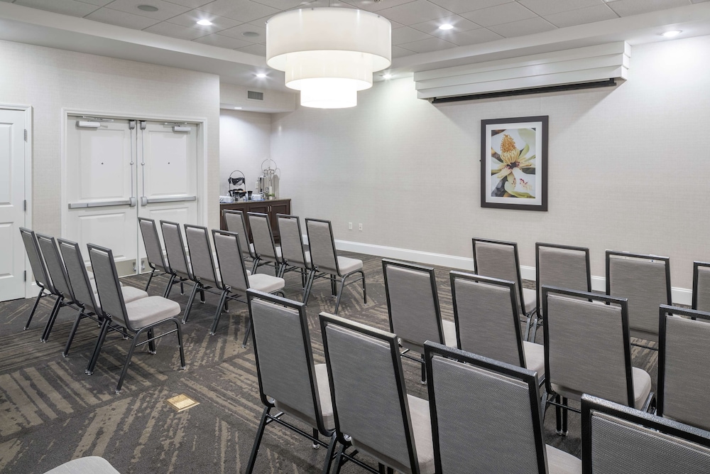 Hilton Garden Inn Dothan - photo 48