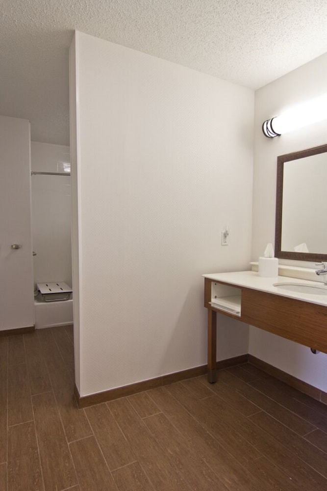 Hampton Inn & Suites Chillicothe - photo 37