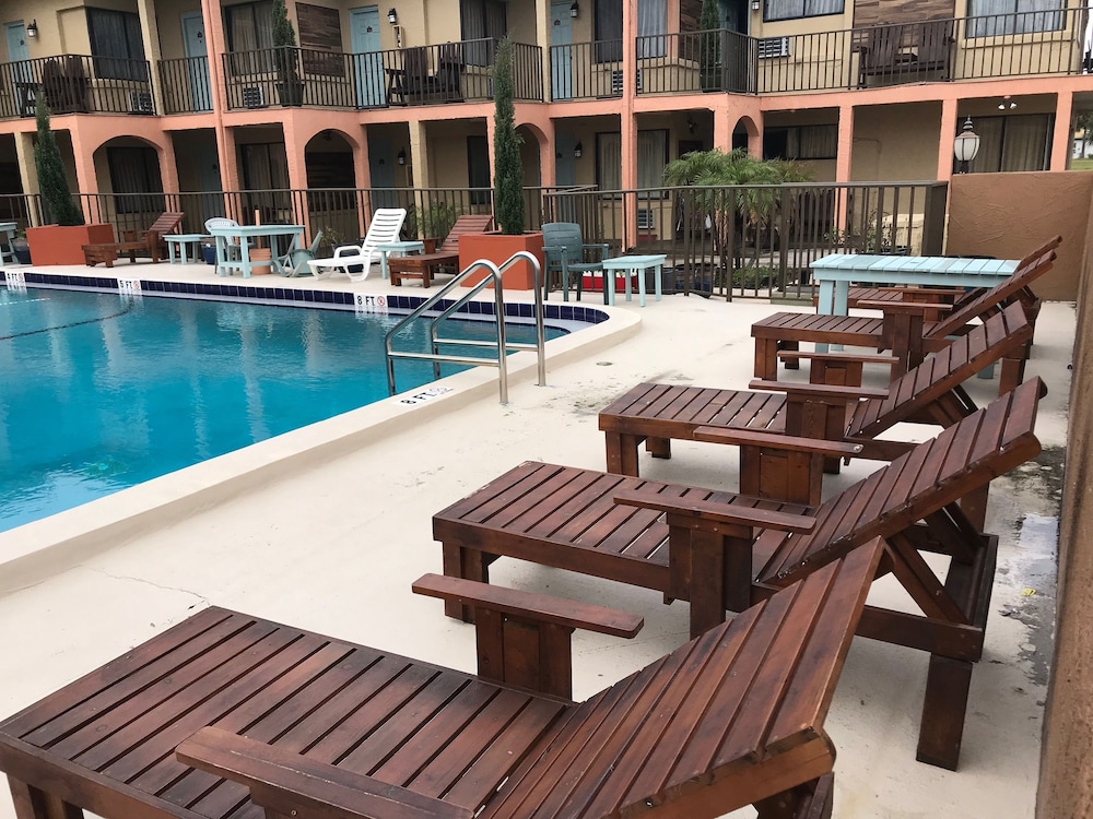 San Marina Motel - photo 33