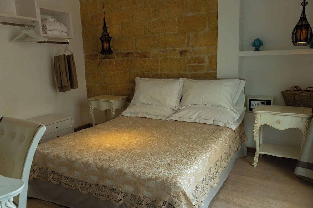 Manna Blue Sky Exclusive Rooms