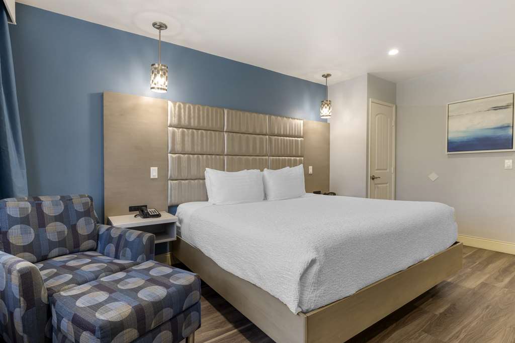 Best Western Orange Plaza - photo 17