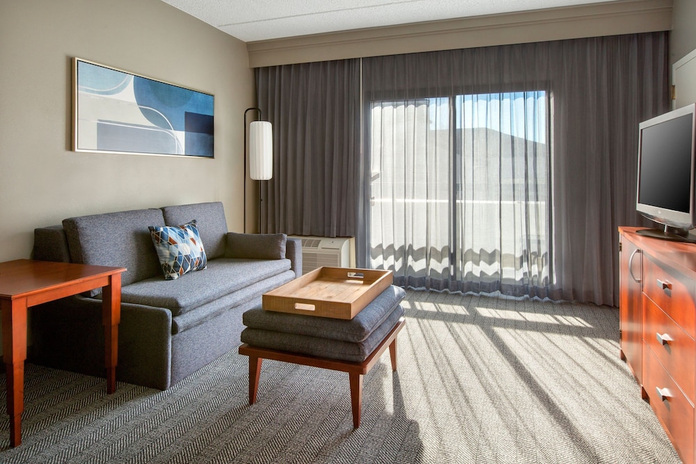 Courtyard by Marriott Tarrytown Westchester County - photo 13
