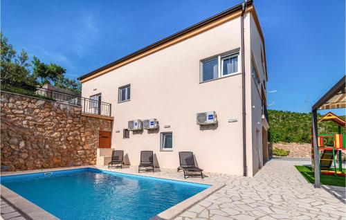 Awesome Home In Modric — 4-Star Luxury Hotel in Jesenice, Croatia