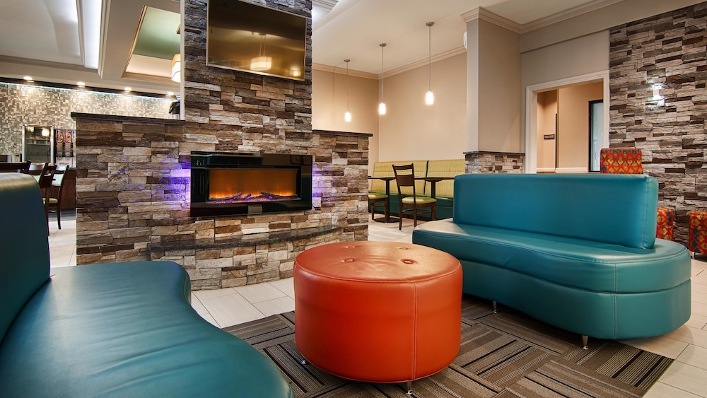 Best Western Elkhart Inn & Suites - photo 2