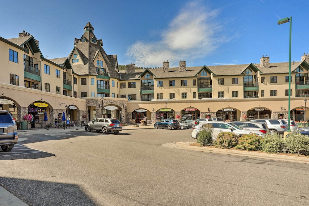 Lavish Escape 3 Mi from Beaver Creek Resort - photo 17