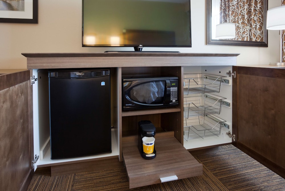 Hampton Inn Minneapolis Bloomington West - photo 16