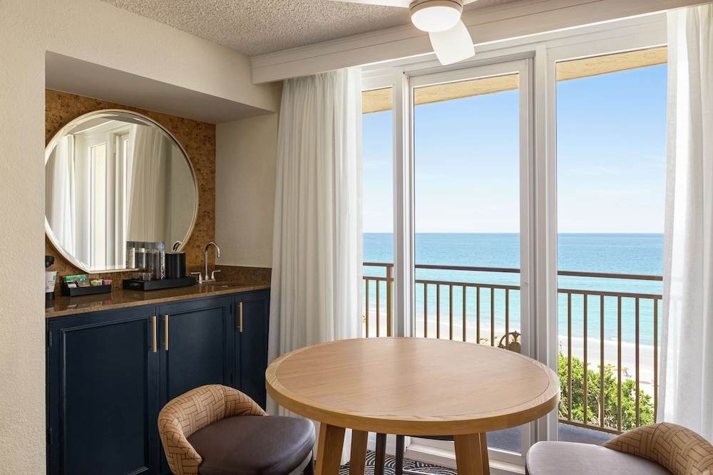 Embassy Suites by Hilton Deerfield Beach Resort & Spa - photo 23