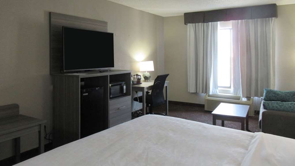 SureStay Plus Hotel by Best Western Evansville - photo 10