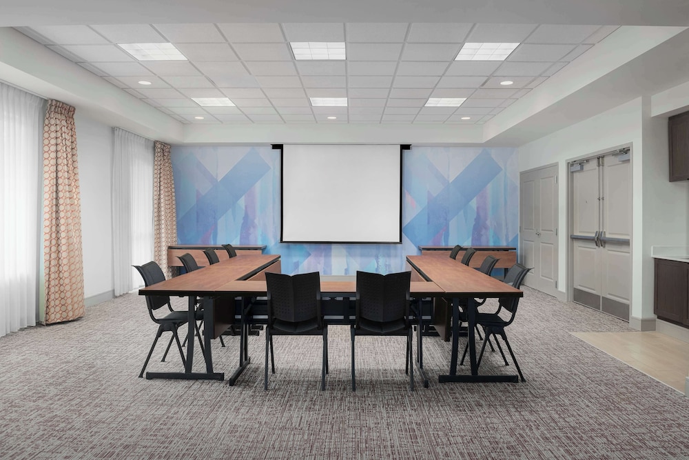 Hilton Garden Inn Wilkes Barre - photo 32