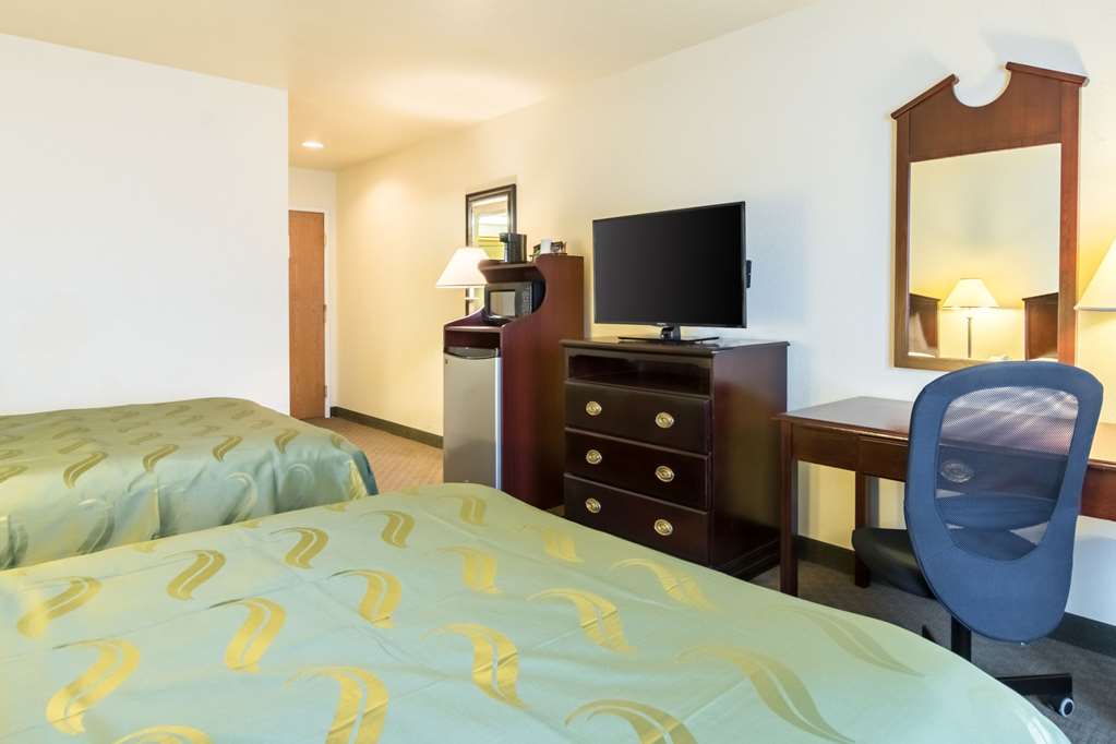 Quality Inn & Suites Alma I 40 - photo 23