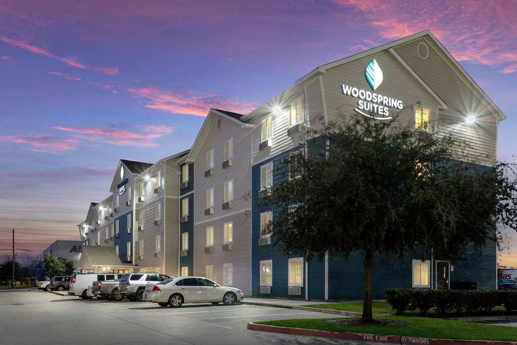 WoodSpring Suites Houston I 45 Airtex - photo 5