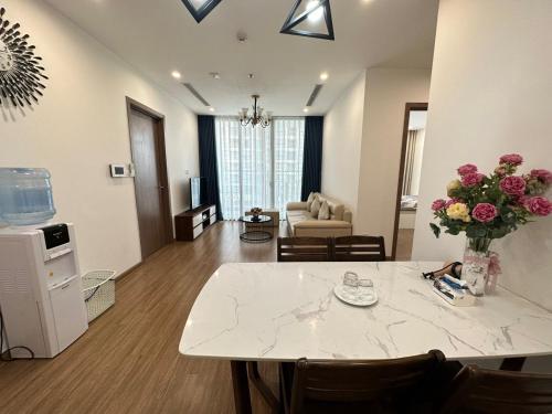 Vinhomes Sky Lake Phạm Hùng View Keangnam — 4-Star Luxury Hotel in Hanoi, Vietnam