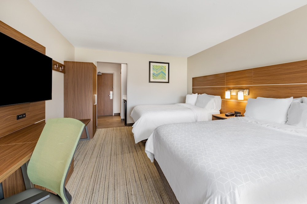 Holiday Inn Express & Suites Lincoln Downtown by IHG - photo 7