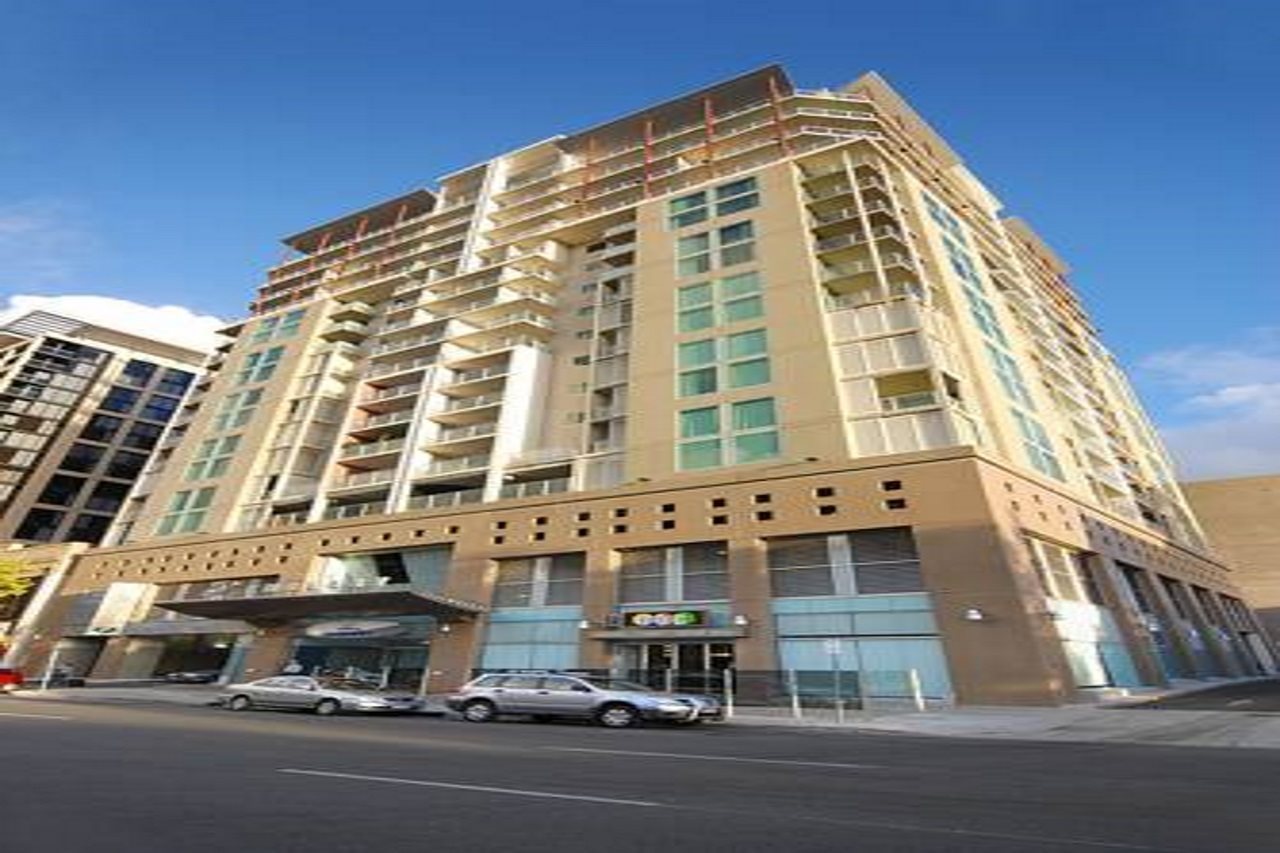 La Loft Apartments — 4-Star Luxury Hotel in Adelaide, Australia
