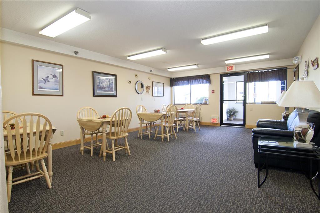 Americas Best Value Inn Zumbrota - photo 4