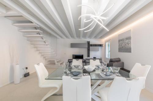 The White House Business And Charme — 4-Star Luxury Hotel in Padova, Italy