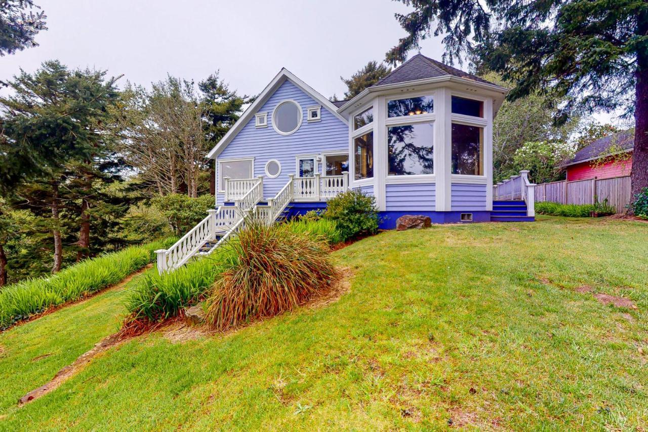 Blue Heron Bluff in Newport, United States