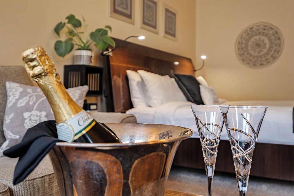 The Orenco Station Hotel - photo 46