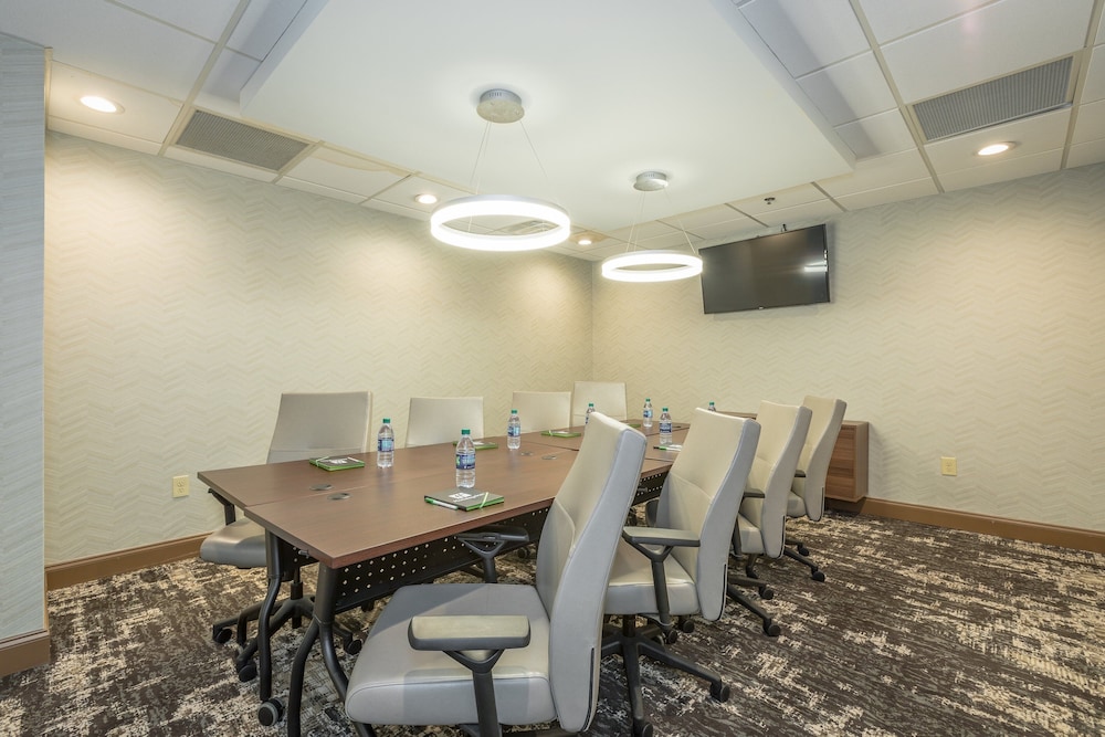 Holiday Inn Hotel & Suites Peachtree City by IHG - photo 50
