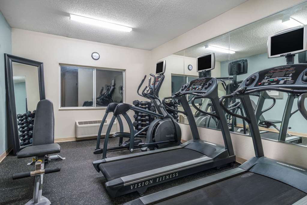 AmericInn by Wyndham Duluth - photo 12