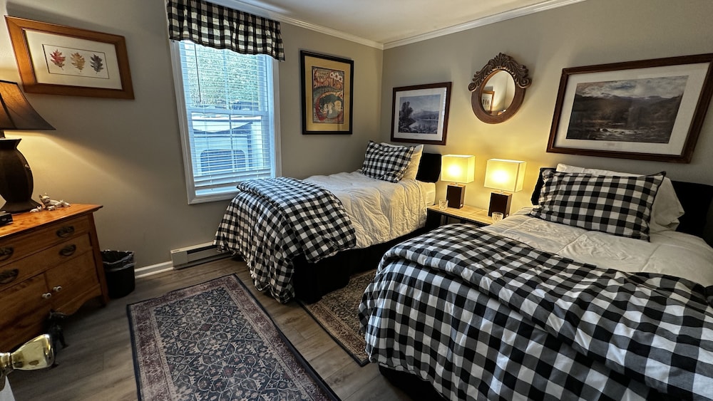 Phineas Swann Inn & Spa - photo 32