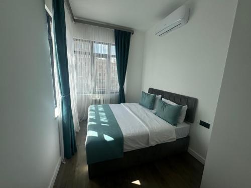 Luxe Apartment in Center — 4-Star Luxury Hotel in Yerevan, Armenia