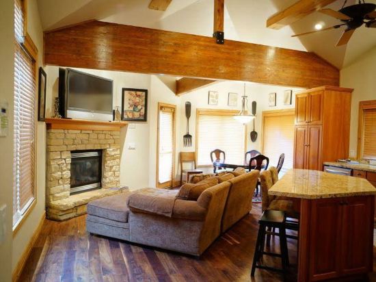 Abode On Lowell - photo 10