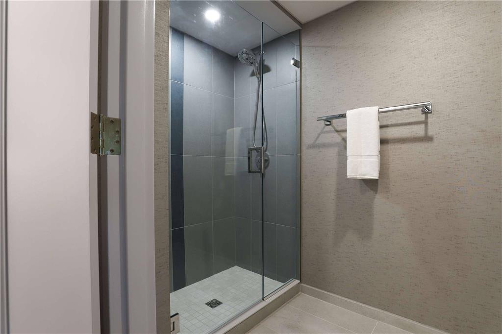 Radisson Plaza Hotel at Kalamazoo Center - photo 14