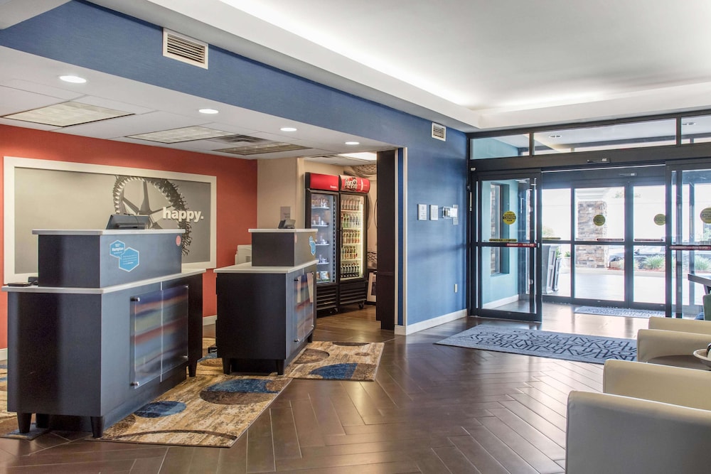 Hampton Inn Douglas - photo 8