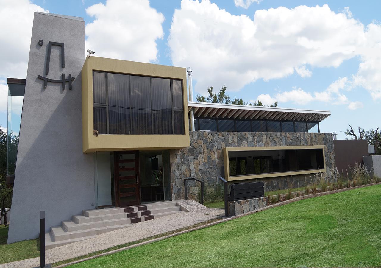 A Hotel Decosuites in Merlo, Argentina