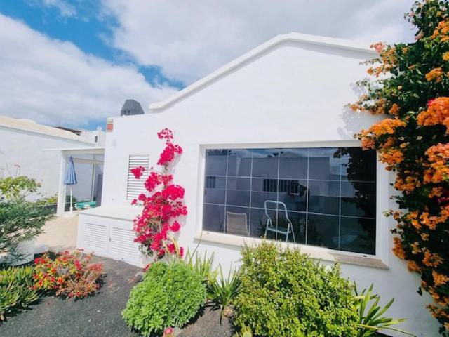 Casa Brigitt — 4-Star Luxury Hotel in Puerto Del Carmen, Spain