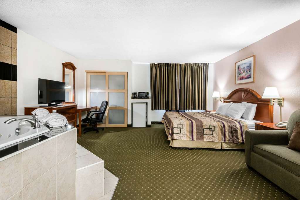 Quality Inn & Suites Binghamton Vestal - photo 15