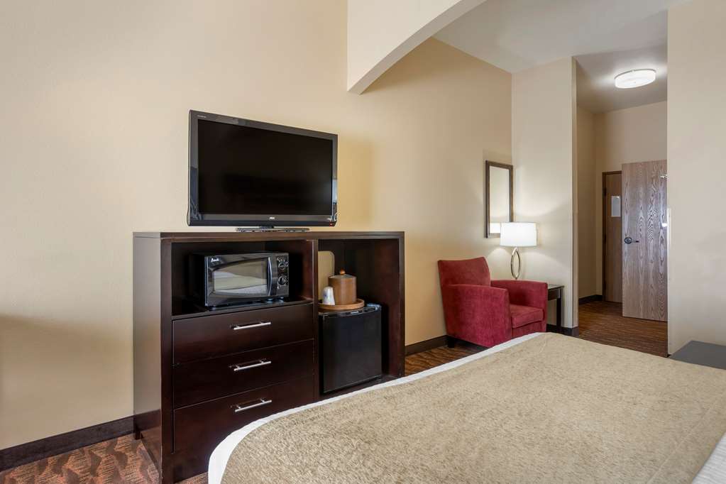 Best Western Plus Capital Inn - photo 16