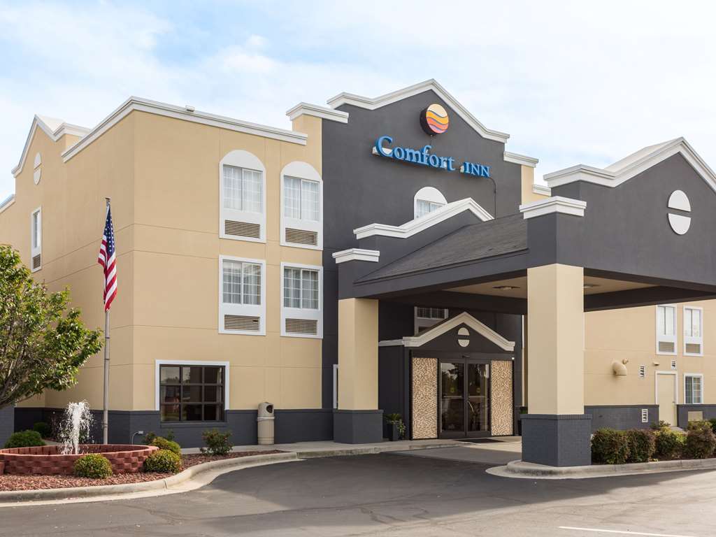Comfort Inn Decatur Priceville - featured photo
