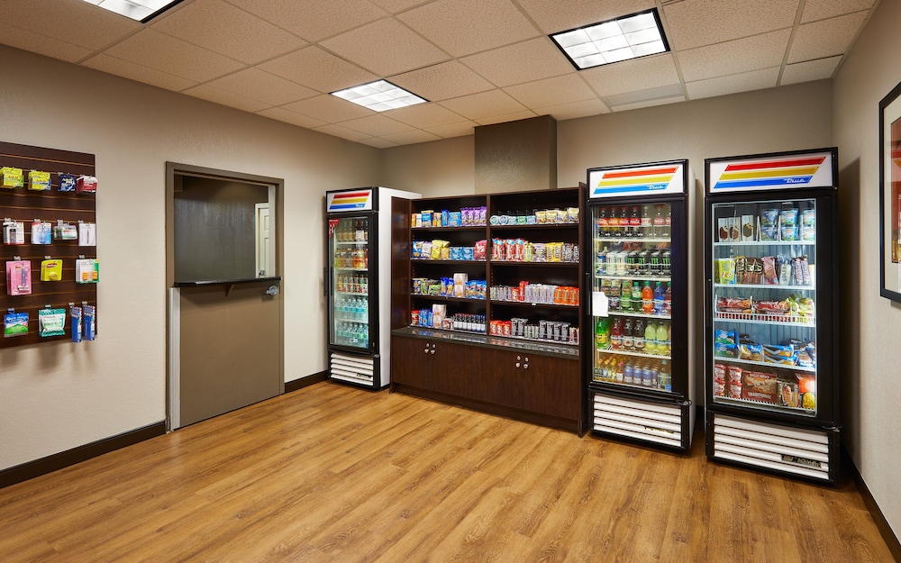 Staybridge Suites Orlando Airport South by IHG - photo 28