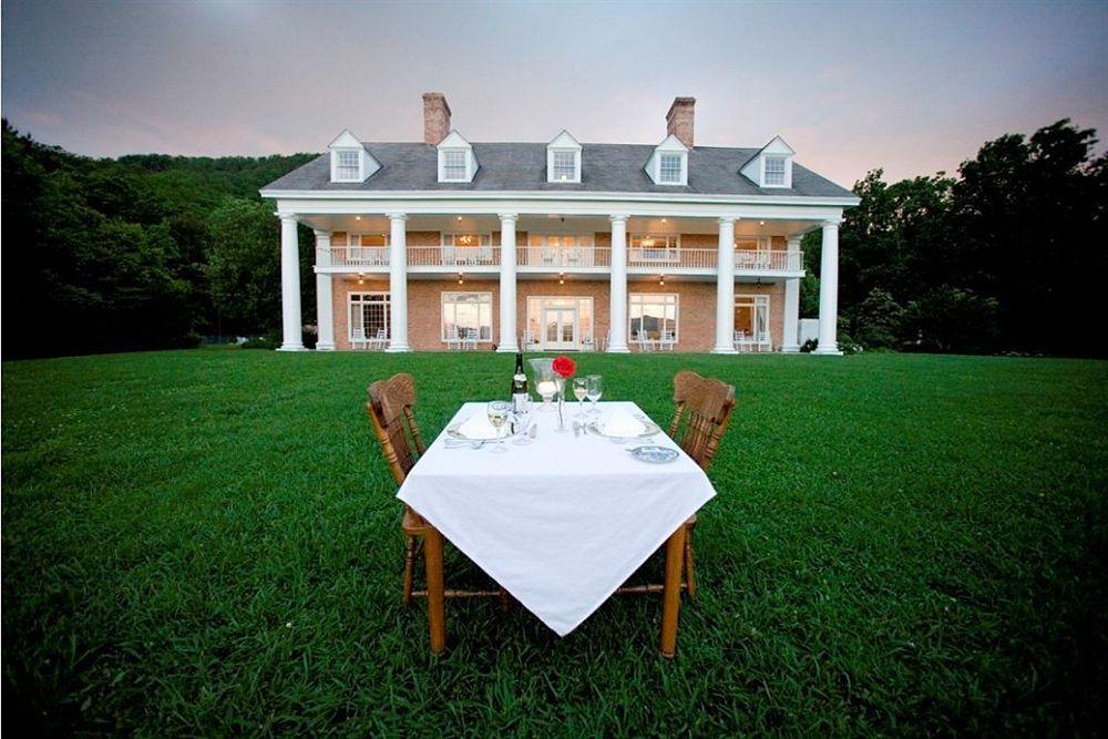 Christopher Place - photo 2