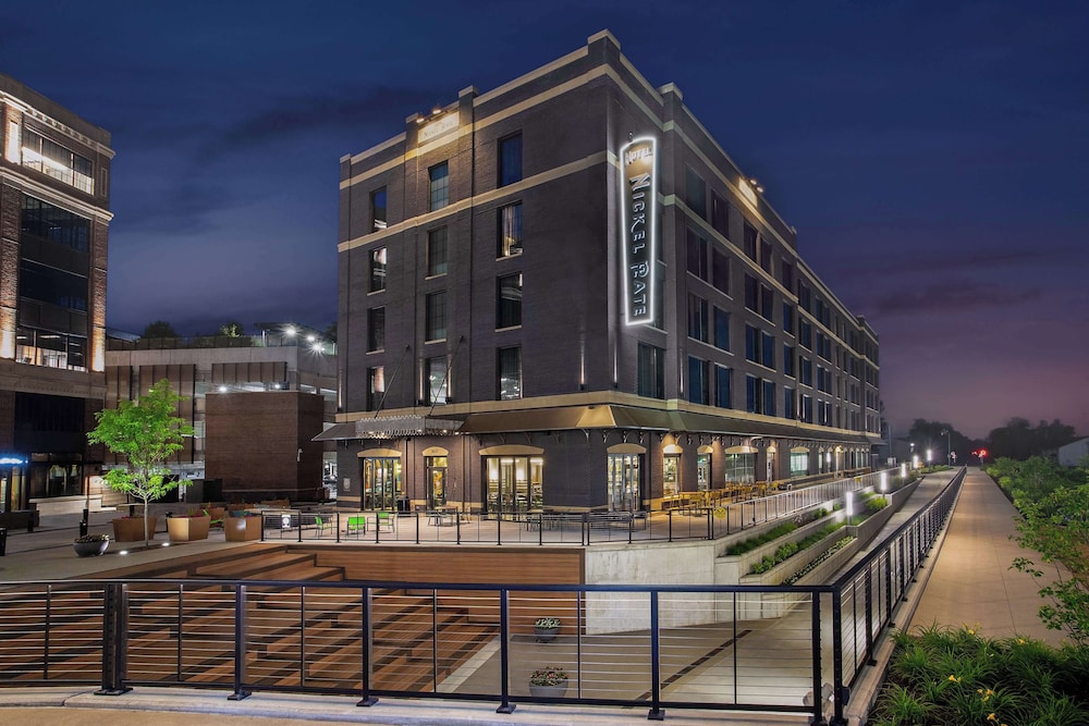 Hotel Nickel Plate Fishers Tapestry Collection by Hilton - photo 60