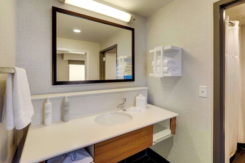 Hampton Inn & Suites Rome - photo 36
