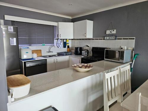 97 De Bakke Terrace — 4-Star Luxury Hotel in Mossel Bay, South Africa