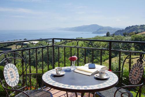 Epotx Etxea — 4-Star Luxury Hotel in Getaria, Spain