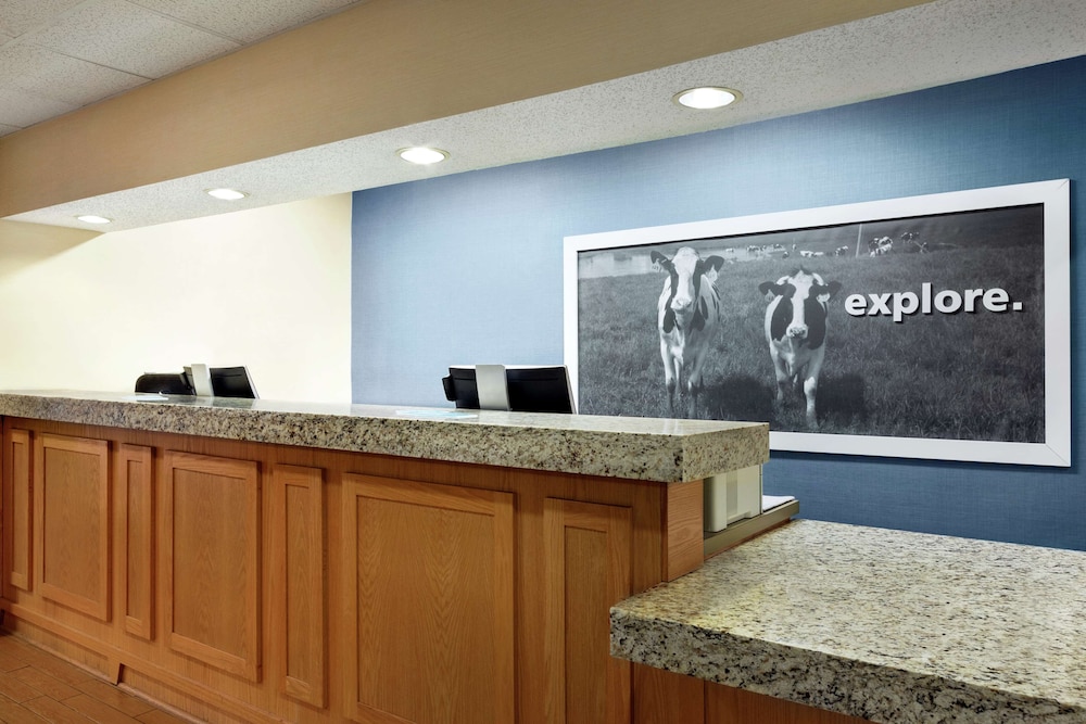 Hampton Inn Abilene - photo 2