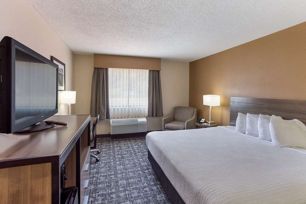Best Western Logan Inn - photo 11