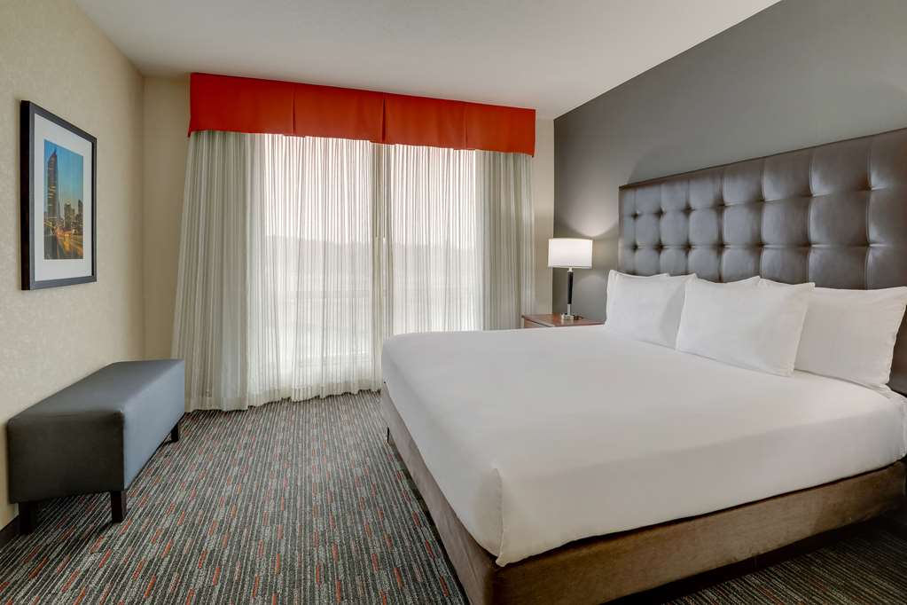 Drury Inn & Suites Charlotte Arrowood - photo 26