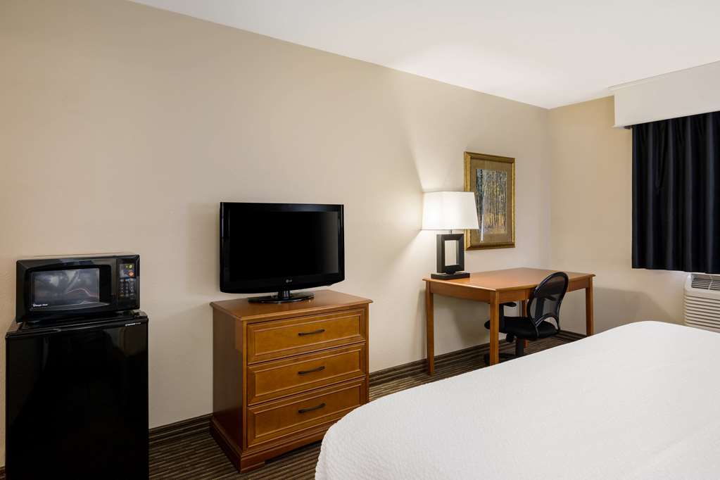 Revel Hotel Minot SureStay Collection by Best Western - photo 25