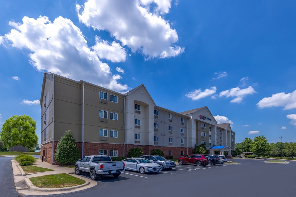 Candlewood Suites Springfield Medical District - photo 28