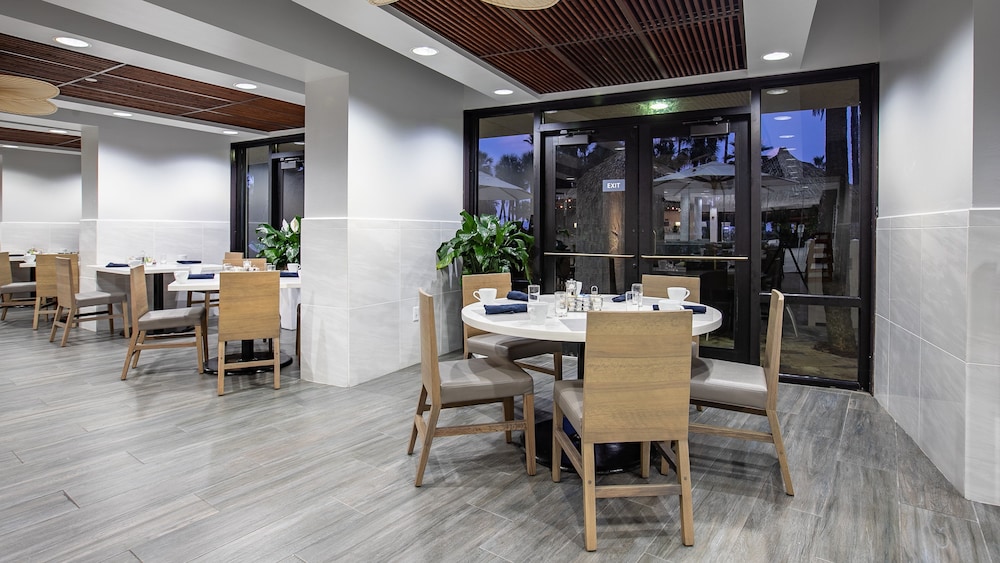 Holiday Inn Resort Panama City Beach by IHG - photo 97