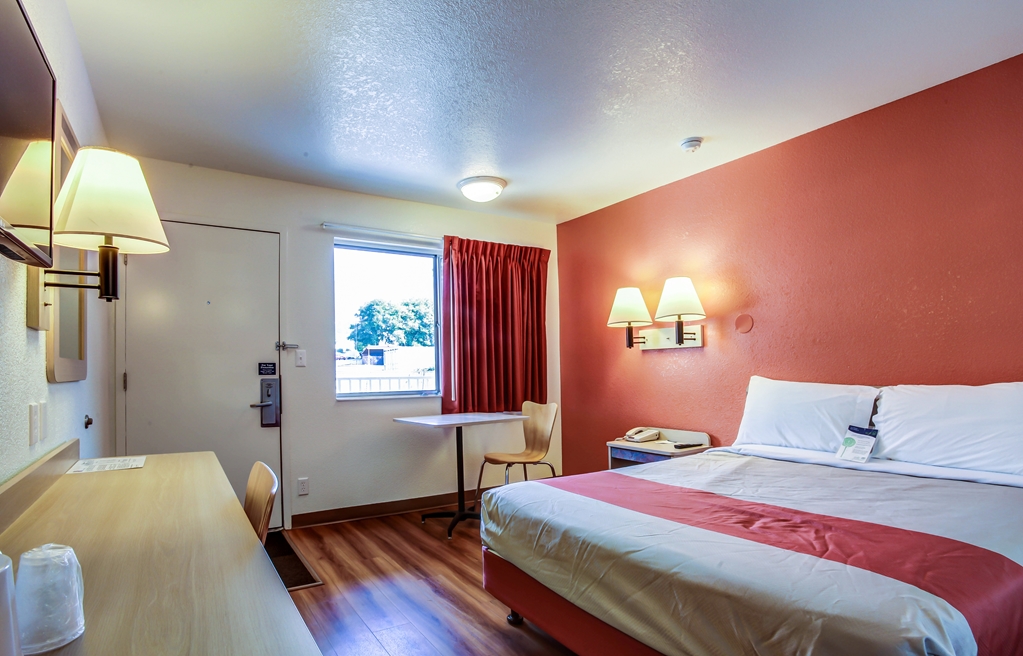 Motel 6 Grants Pass OR - photo 14