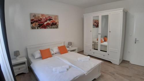 Relax — 4-Star Luxury Hotel in Starigrad, Croatia