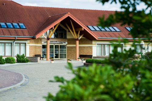 Dom Rekolekcyjny Cef Koszalin in Koszalin, Poland