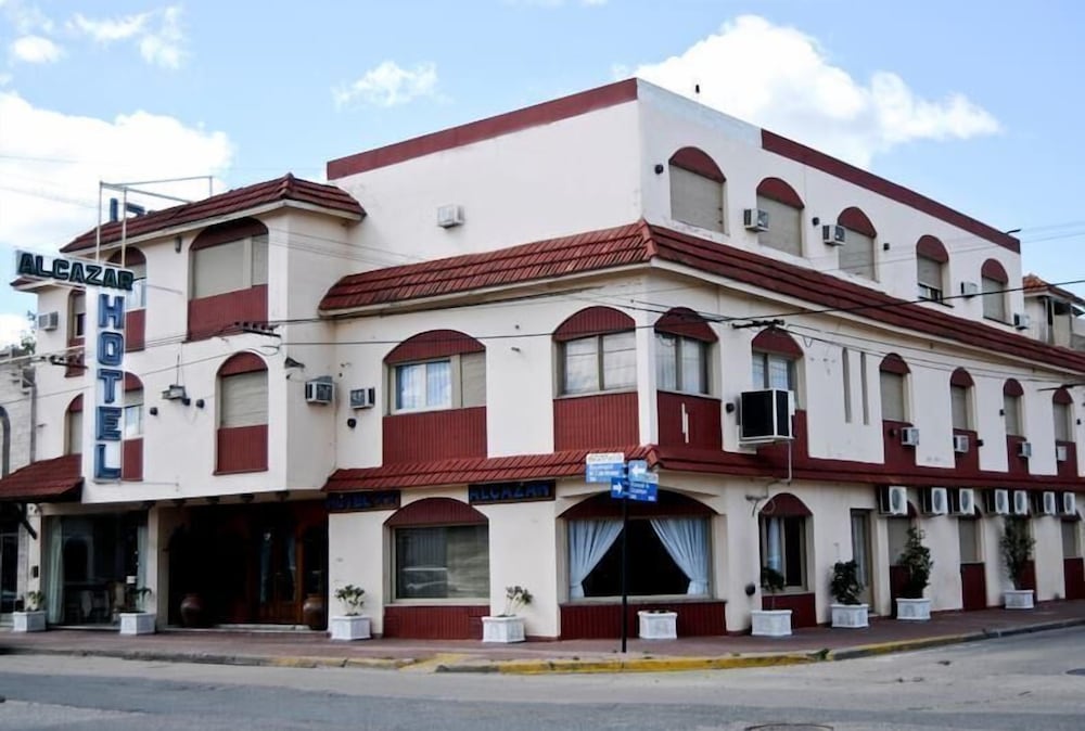 Hotel Alcazar — Villa Maria